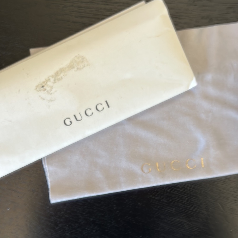 GUCCI CASES - Picture 4 of 4